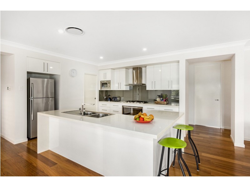 16 Hassett Drive, Pottsville NSW 2489