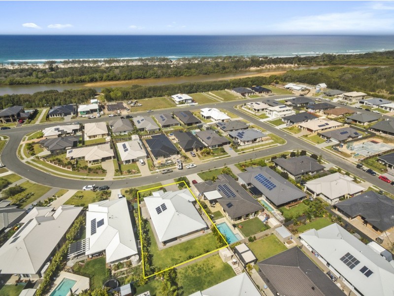 16 Hassett Drive, Pottsville NSW 2489