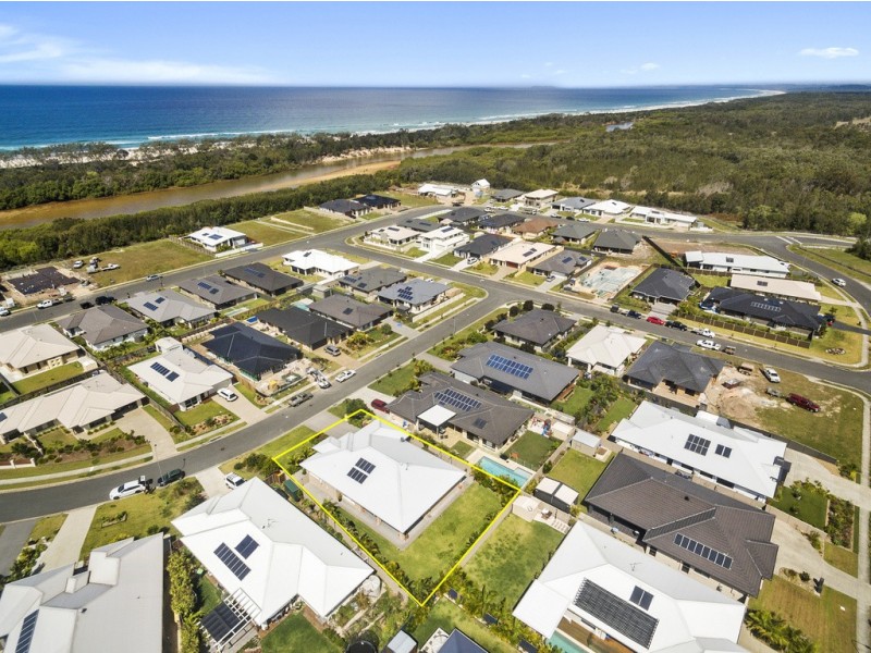 16 Hassett Drive, Pottsville NSW 2489