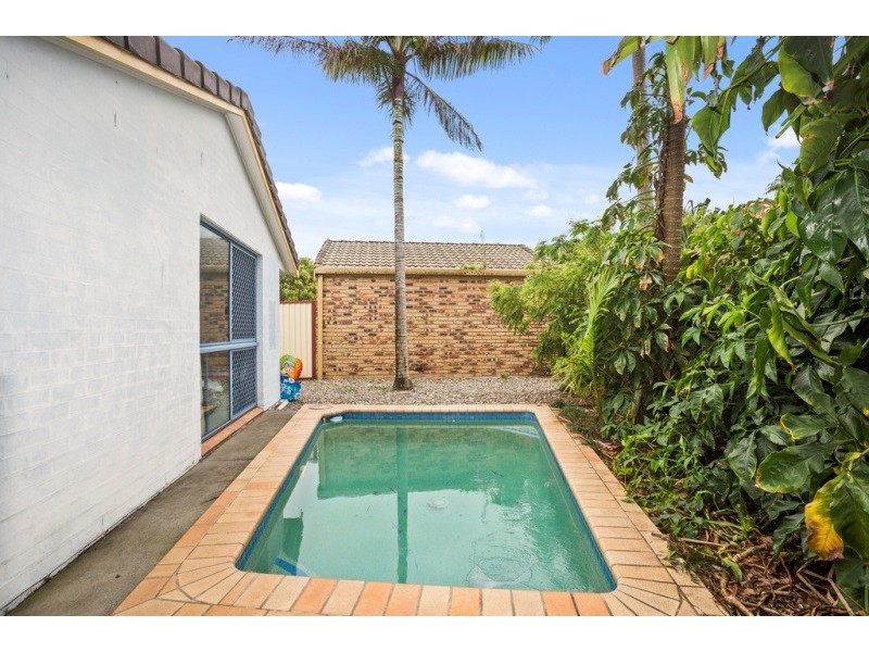 2/40 Oleander Ave, Bogangar NSW 2488