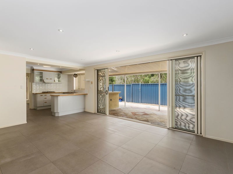 37 Grass Tree Cct, Cabarita Beach NSW 2488