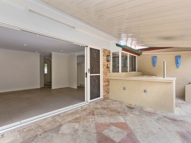 37 Grass Tree Cct, Cabarita Beach NSW 2488