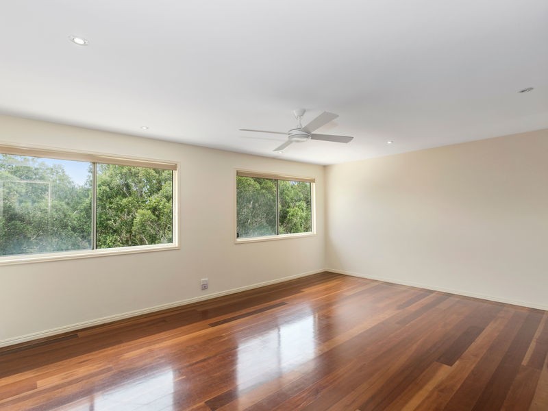 37 Grass Tree Cct, Cabarita Beach NSW 2488