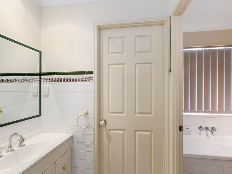 37 Grass Tree Cct, Cabarita Beach NSW 2488