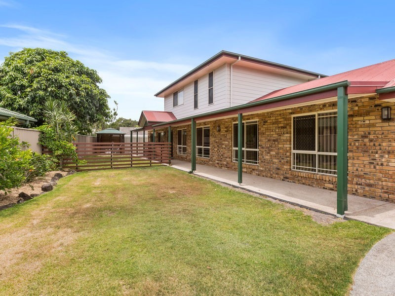 37 Grass Tree Cct, Cabarita Beach NSW 2488