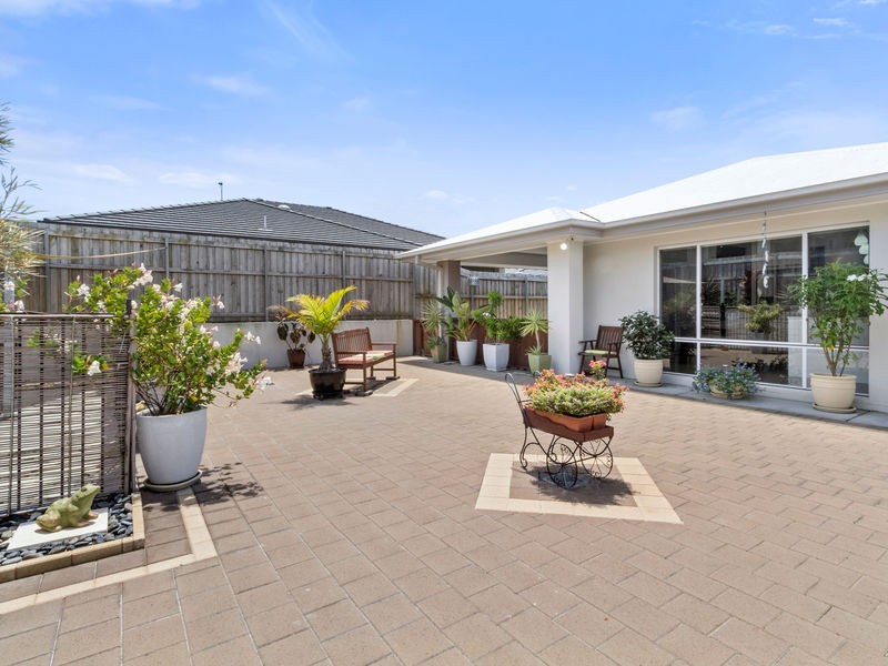 2/25 Kellehers Road, Pottsville NSW 2489