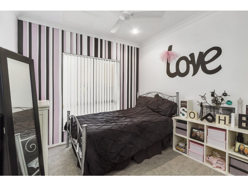 18 Raven Place, Clothiers Creek NSW 2484