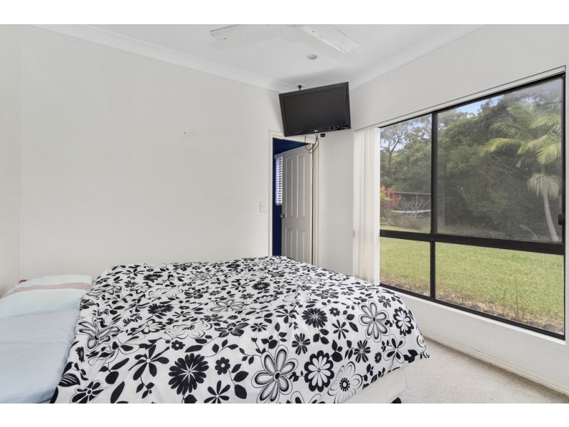 18 Raven Place, Clothiers Creek NSW 2484