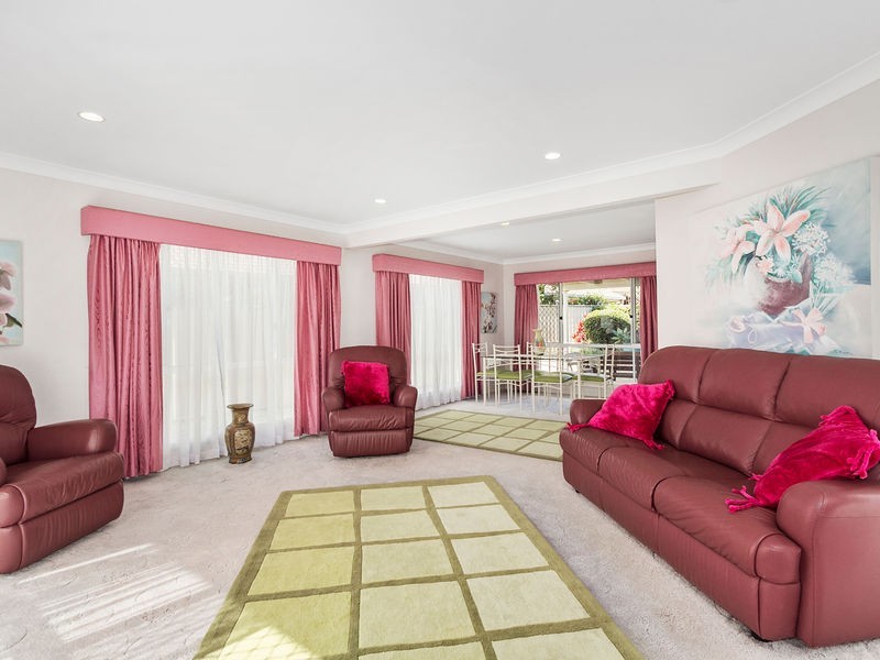 25 John Robb Way, Cudgen NSW 2487