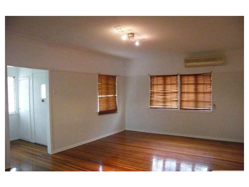 39 Meemar Street, Chermside QLD 4032