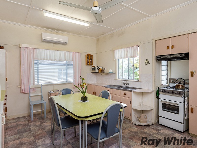 26 Maple Street, Wavell Heights QLD 4012