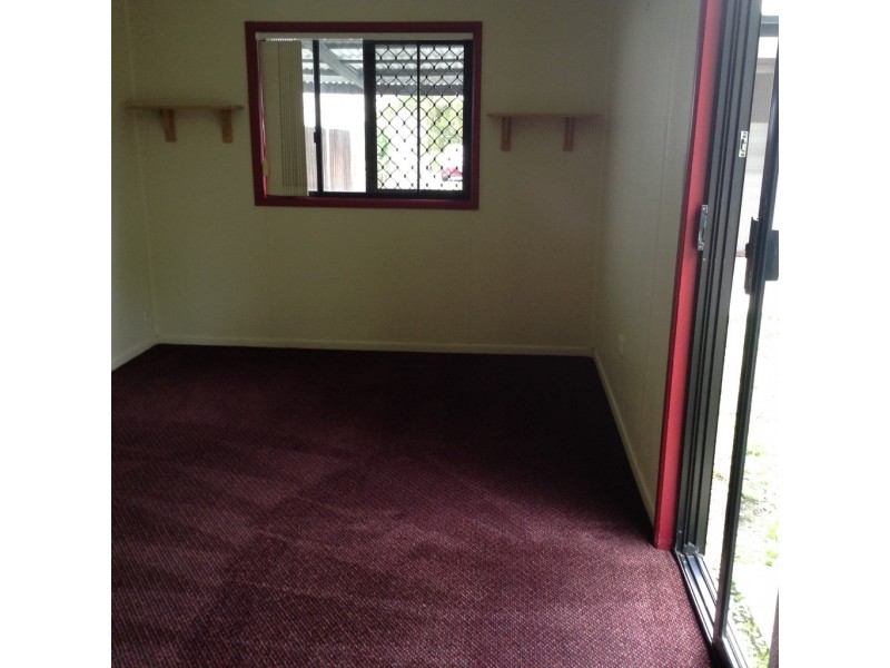44 Hilltop Avenue, Chermside QLD 4032