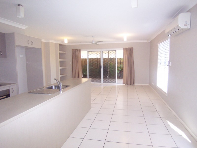 81 Curwen Terrace, Chermside QLD 4032