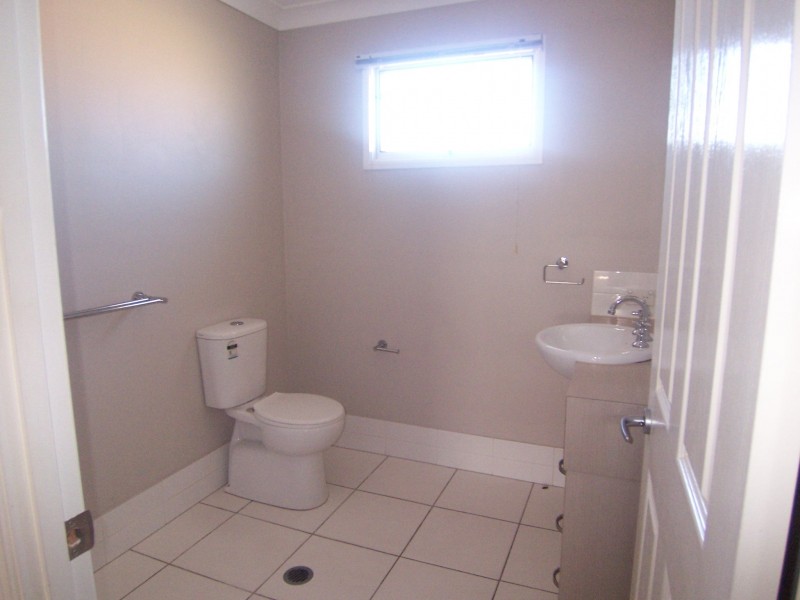 81 Curwen Terrace, Chermside QLD 4032