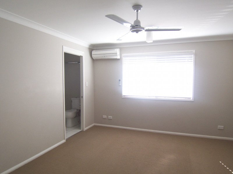 81 Curwen Terrace, Chermside QLD 4032
