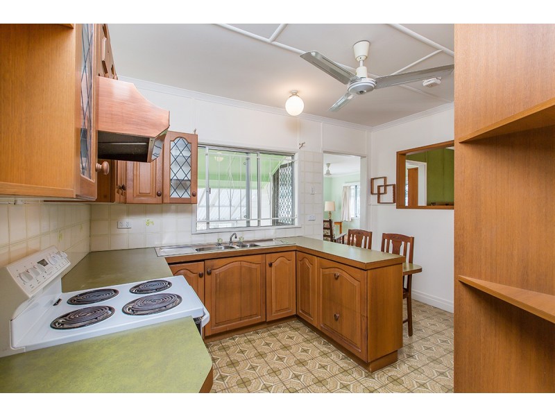 36 Macedon Street, Wavell Heights QLD 4012