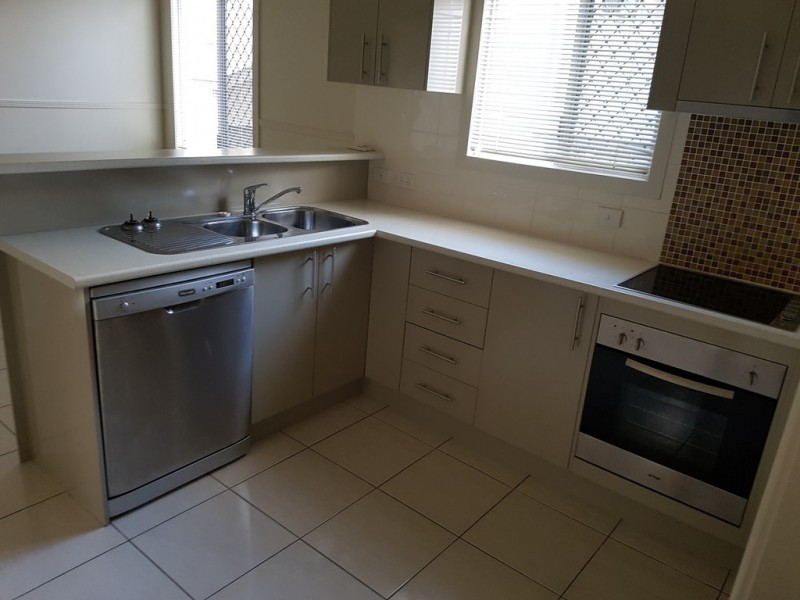 94 Miller Street, Chermside QLD 4032