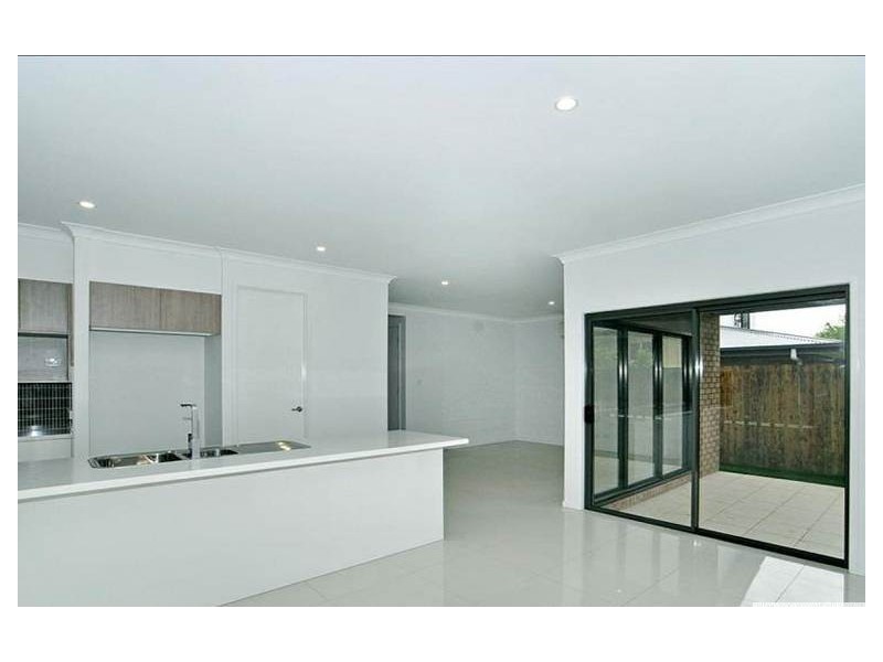 19 Centre Street, Aspley QLD 4034