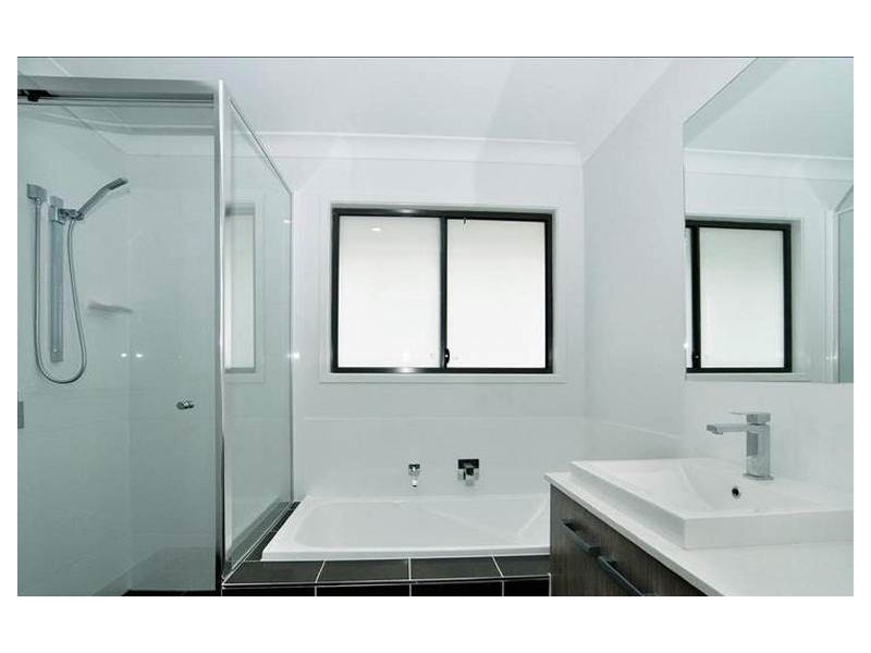 19 Centre Street, Aspley QLD 4034