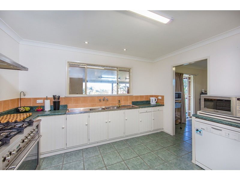 199 Hamilton Road, Wavell Heights QLD 4012