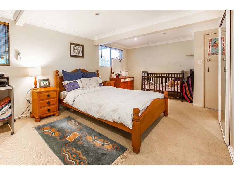 154 Appleby Road, Stafford Heights QLD 4053