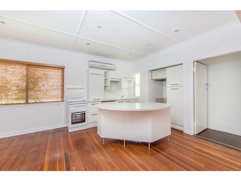 80 Newman Road, Wavell Heights QLD 4012