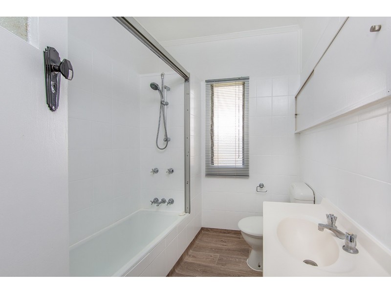 80 Newman Road, Wavell Heights QLD 4012