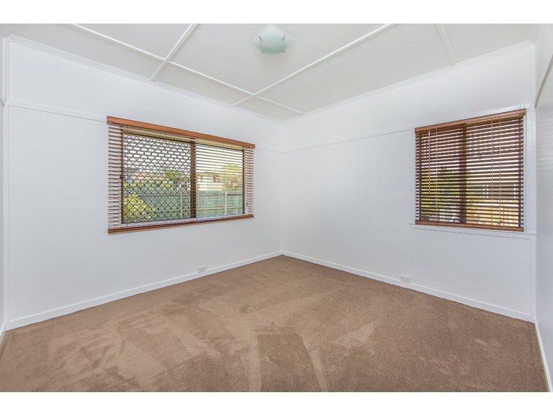 80 Newman Road, Wavell Heights QLD 4012