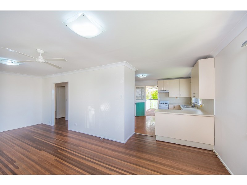 34 Glenrowen Street, Chermside West QLD 4032