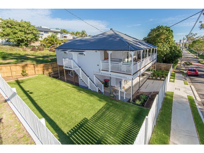 55 Cooksley Street, Hamilton QLD 4007