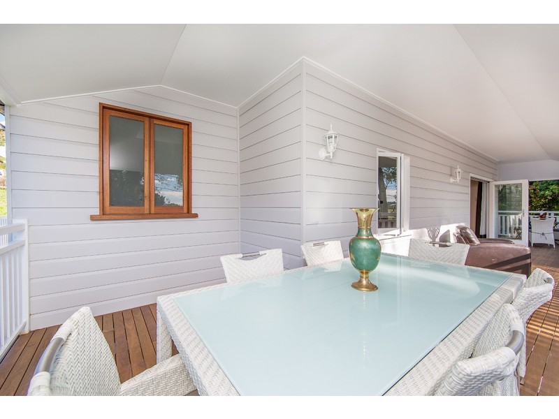 55 Cooksley Street, Hamilton QLD 4007