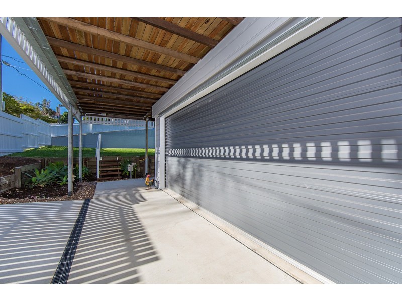 55 Cooksley Street, Hamilton QLD 4007