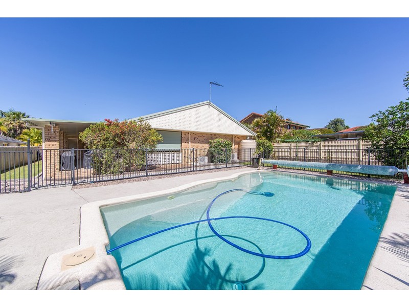 4 Muneera Crescent, Aspley QLD 4034