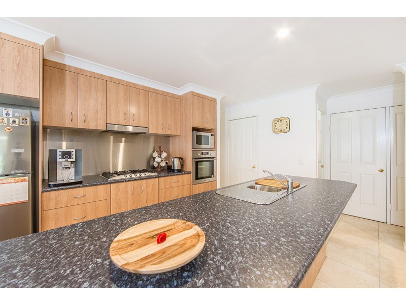 4 Muneera Crescent, Aspley QLD 4034