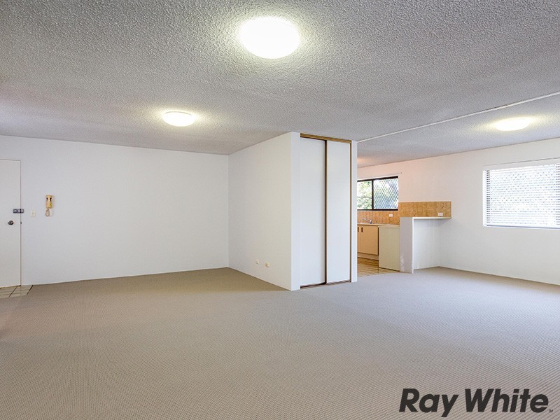 2/467 Hamilton Road, Chermside QLD 4032