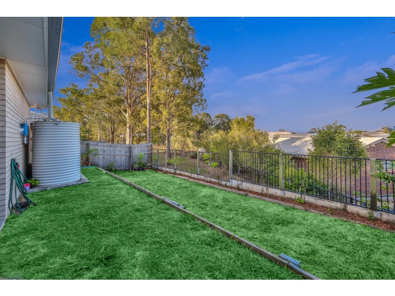 27 Fleet Circuit, Bray Park QLD 4500