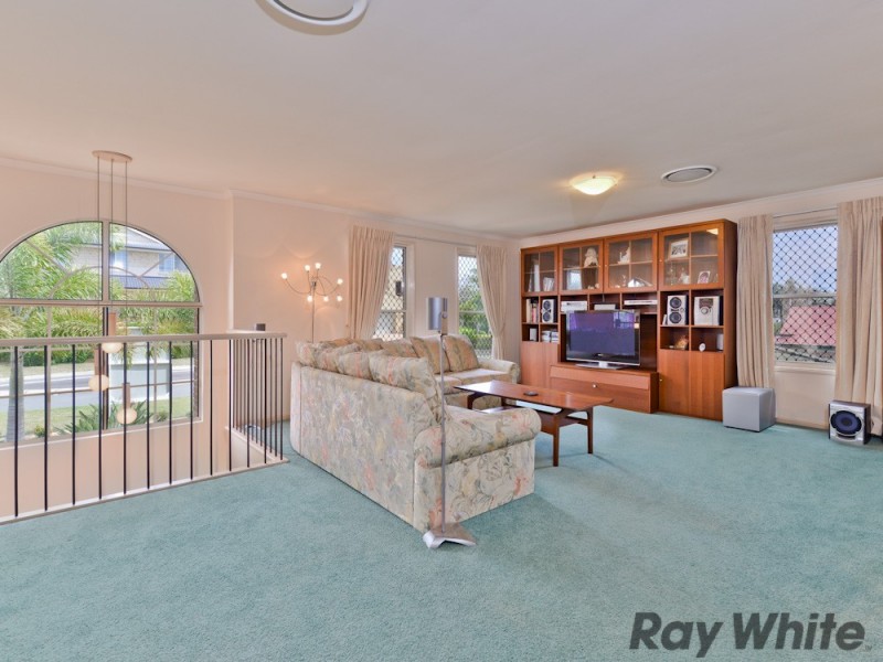 24 Casuarina Street, Bridgeman Downs QLD 4035