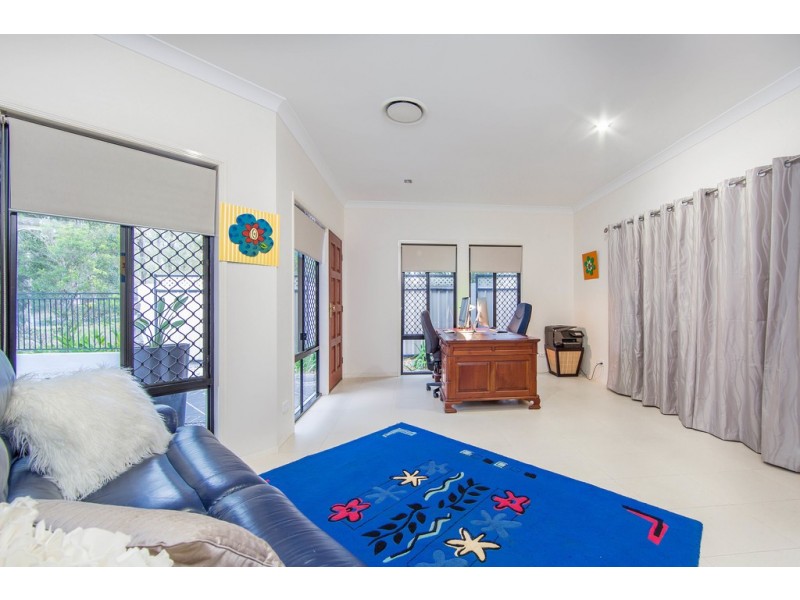 19 Camelot Place, Bridgeman Downs QLD 4035
