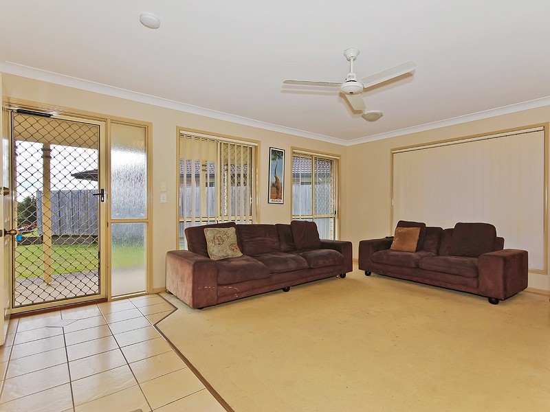 11 Edmund Court, Warner QLD 4500