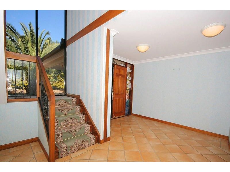 18 Cowie Road, Carseldine QLD 4034