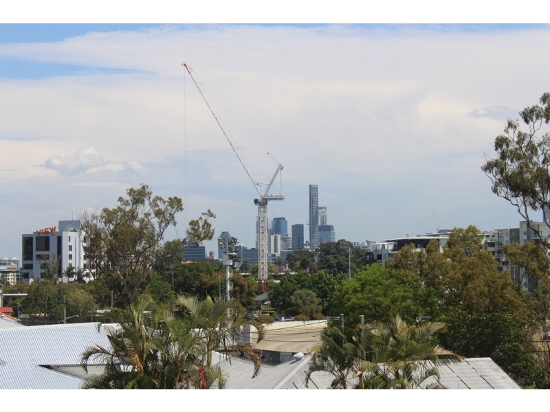 7 Atkinson Street, Hamilton QLD 4007