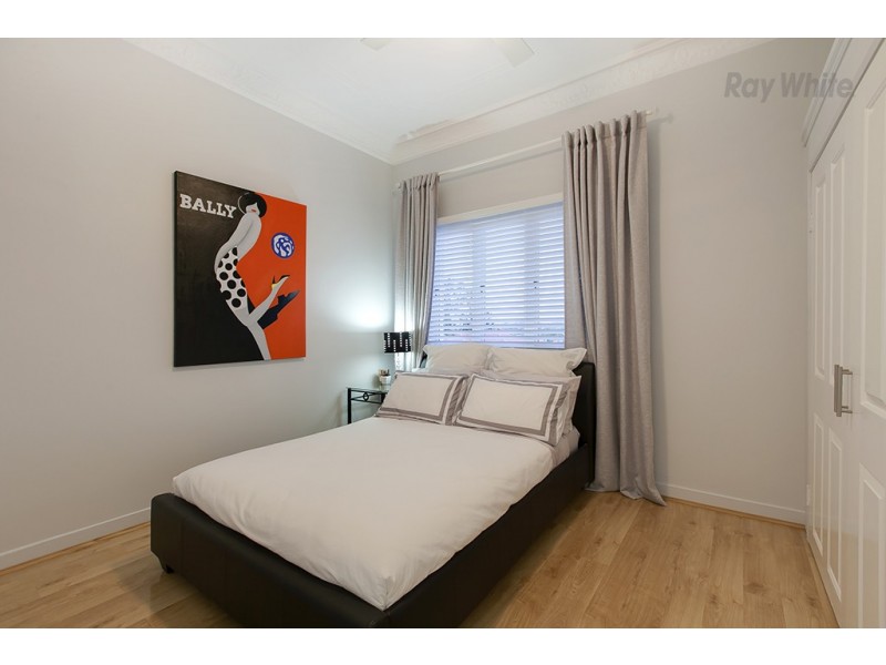 229 Rode Road, Wavell Heights QLD 4012