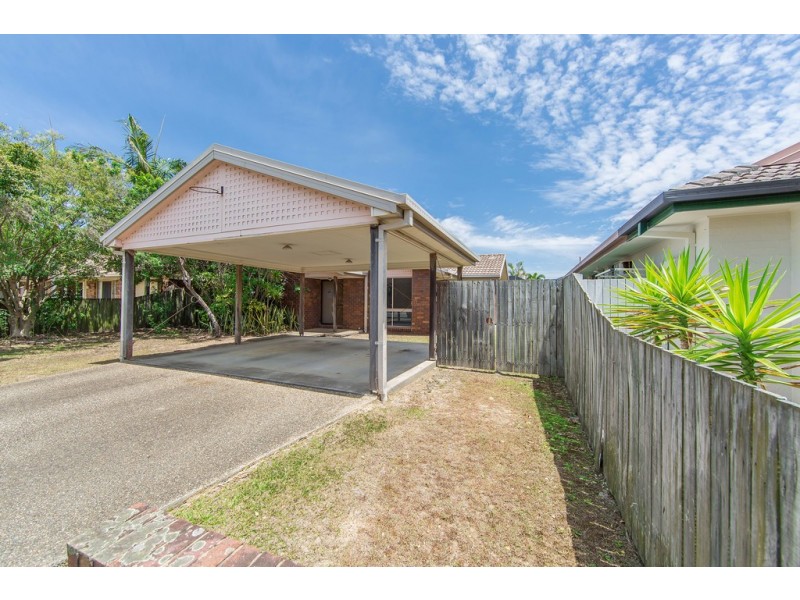 7 Desert Willow Way, Fitzgibbon QLD 4018