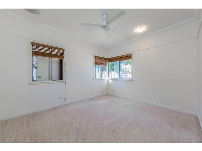 93 Mylne Street, Chermside QLD 4032