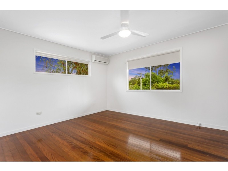 2 Coles Street, Arana Hills QLD 4054