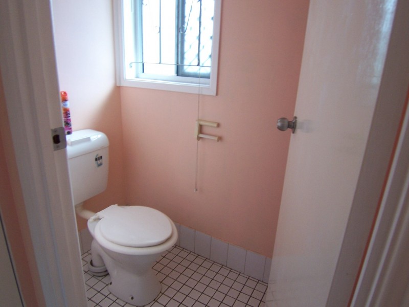 2 Neranda Court, Holland Park QLD 4121