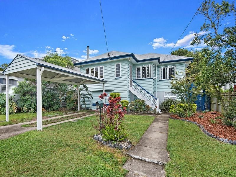 34 Eleventh Avenue, Kedron QLD 4031