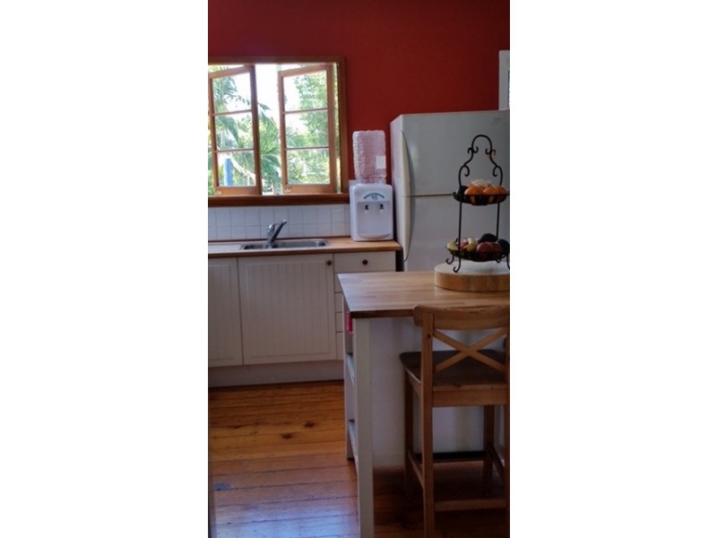 34 Eleventh Avenue, Kedron QLD 4031