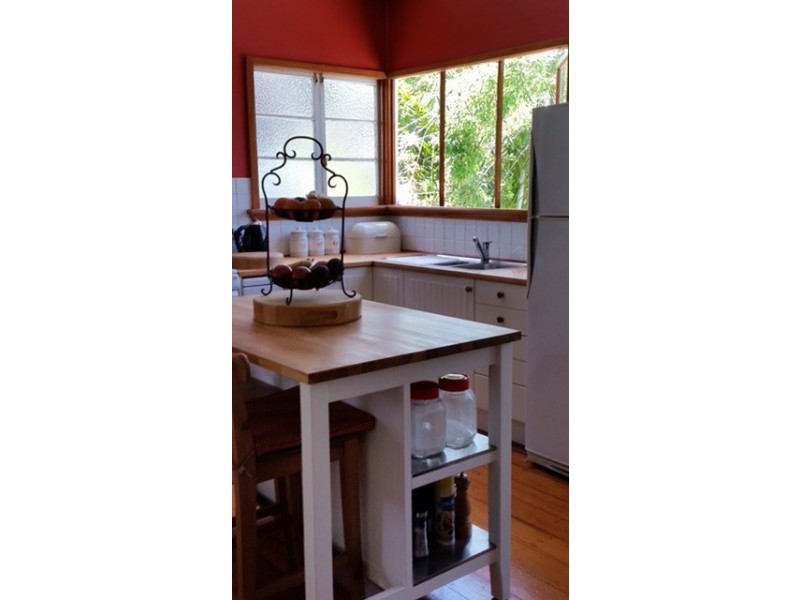 34 Eleventh Avenue, Kedron QLD 4031