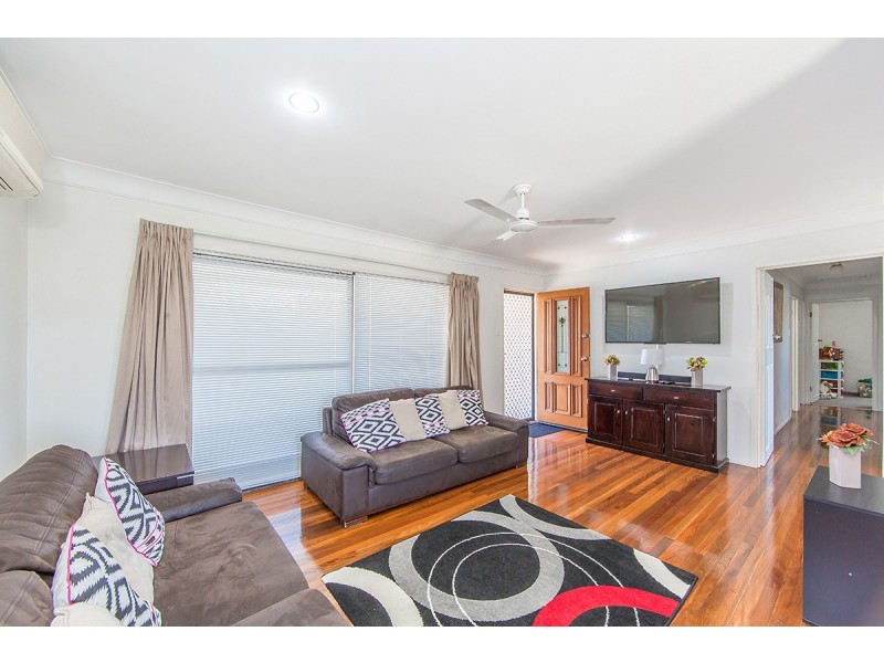 33 Blenheim Street, Chermside West QLD 4032